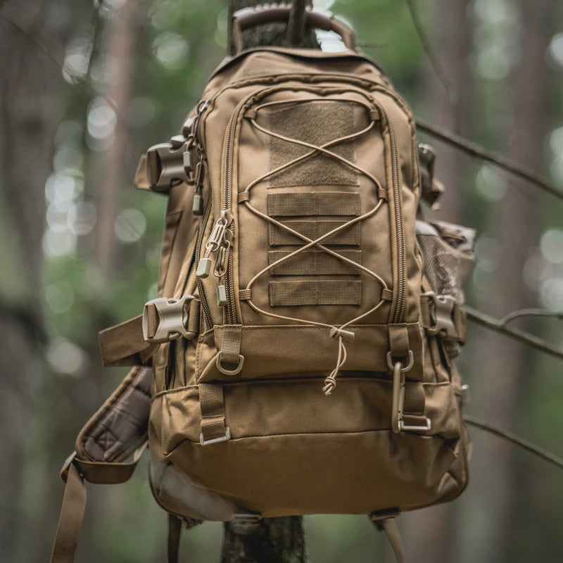LQARMY Outdoor Tactical Backpack For Travel And Camping